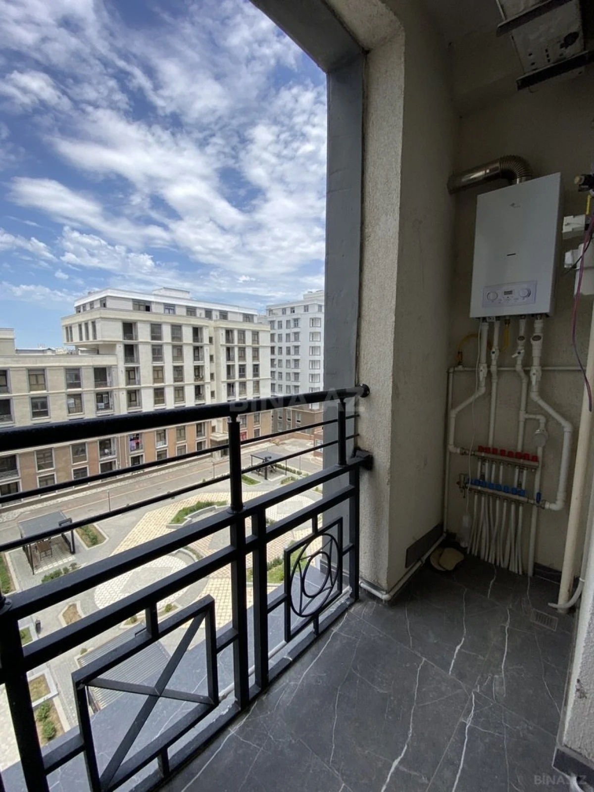 Kirayə verilir 2 otaqlı mənzil 60 m²