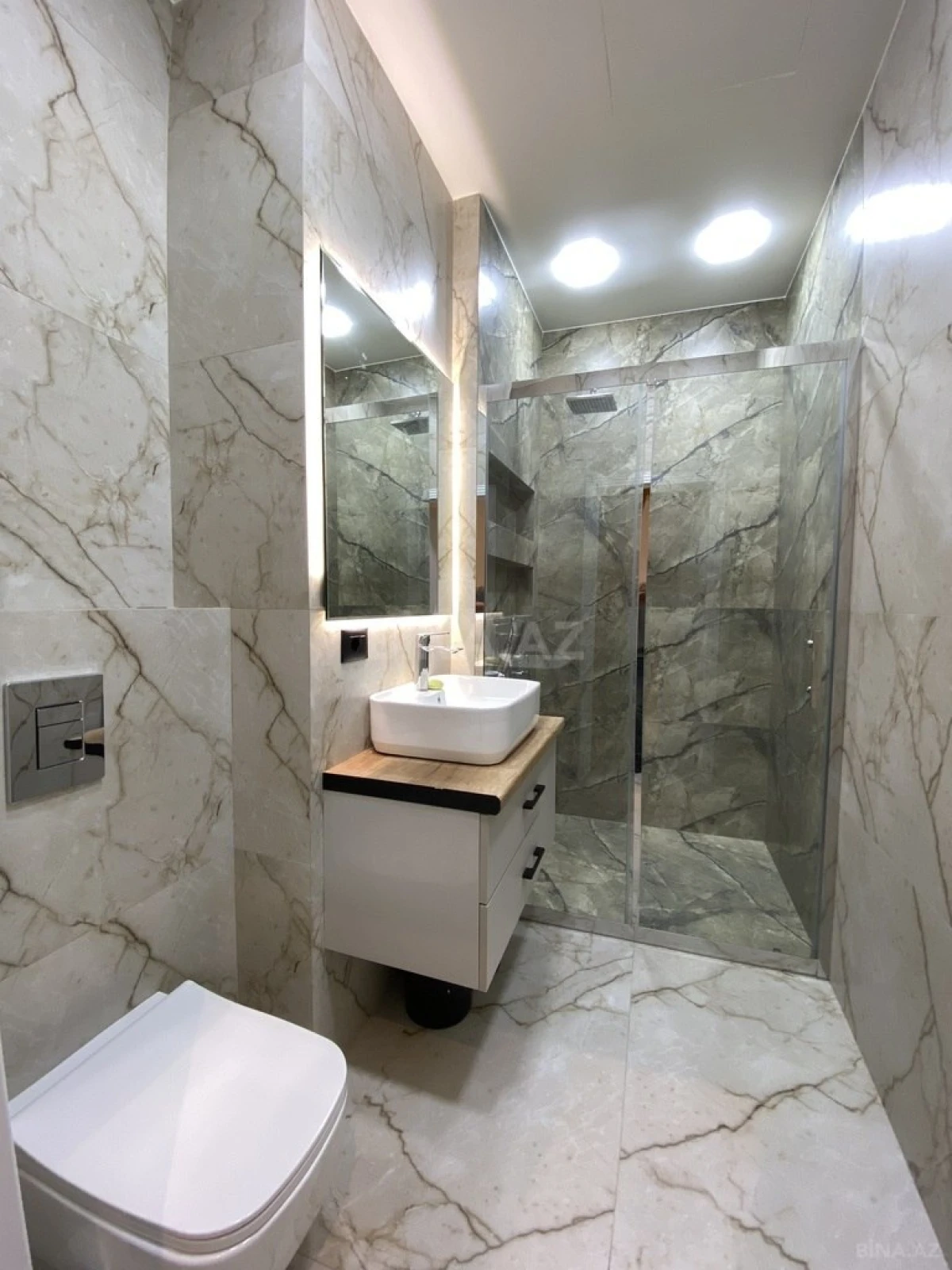 Kirayə verilir 2 otaqlı mənzil 60 m²