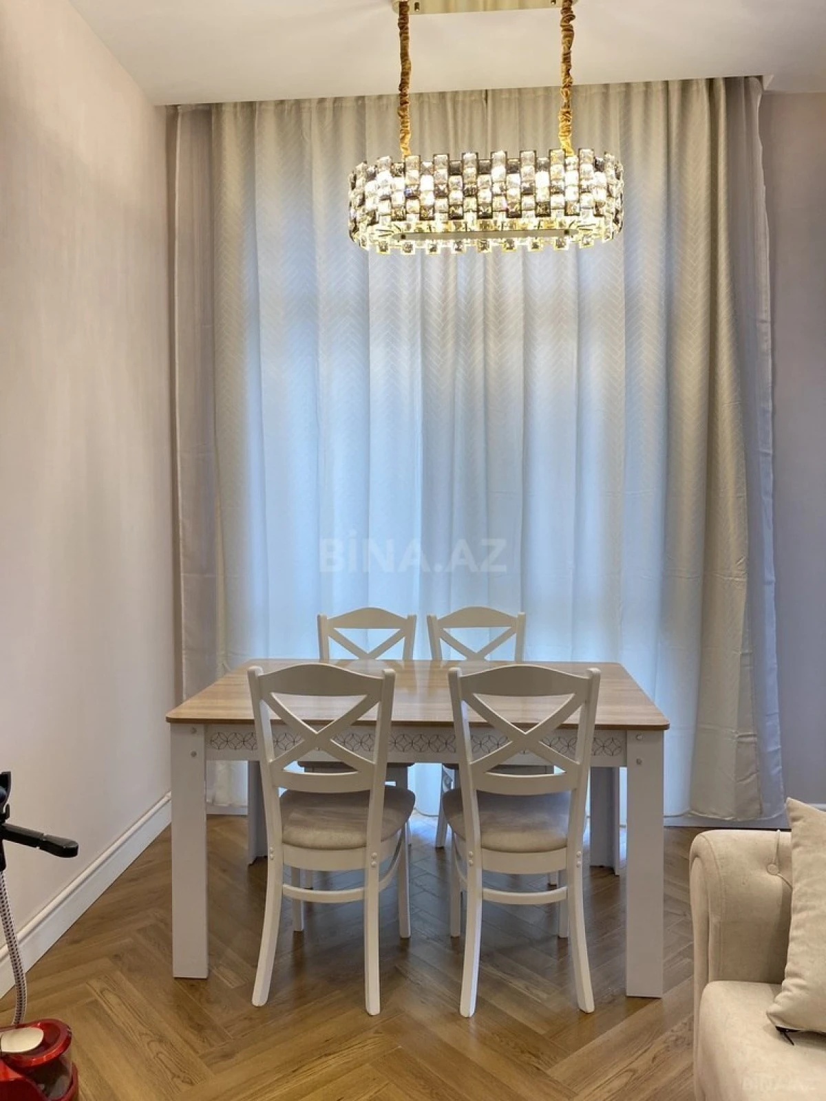 Kirayə verilir 2 otaqlı mənzil 60 m²