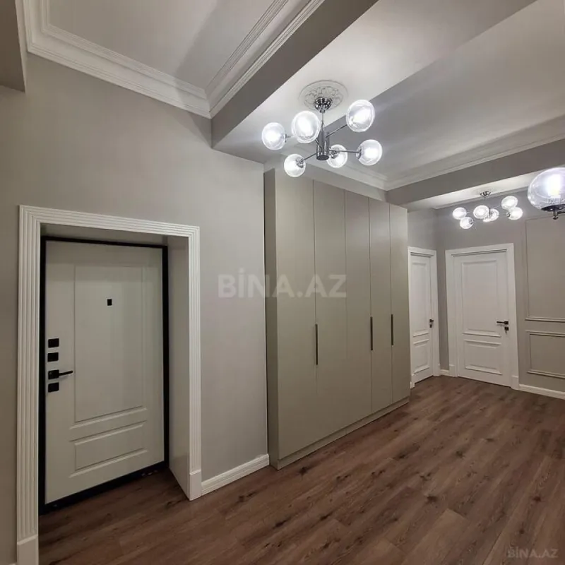 Kirayə verilir 2 otaqlı mənzil 90 m²