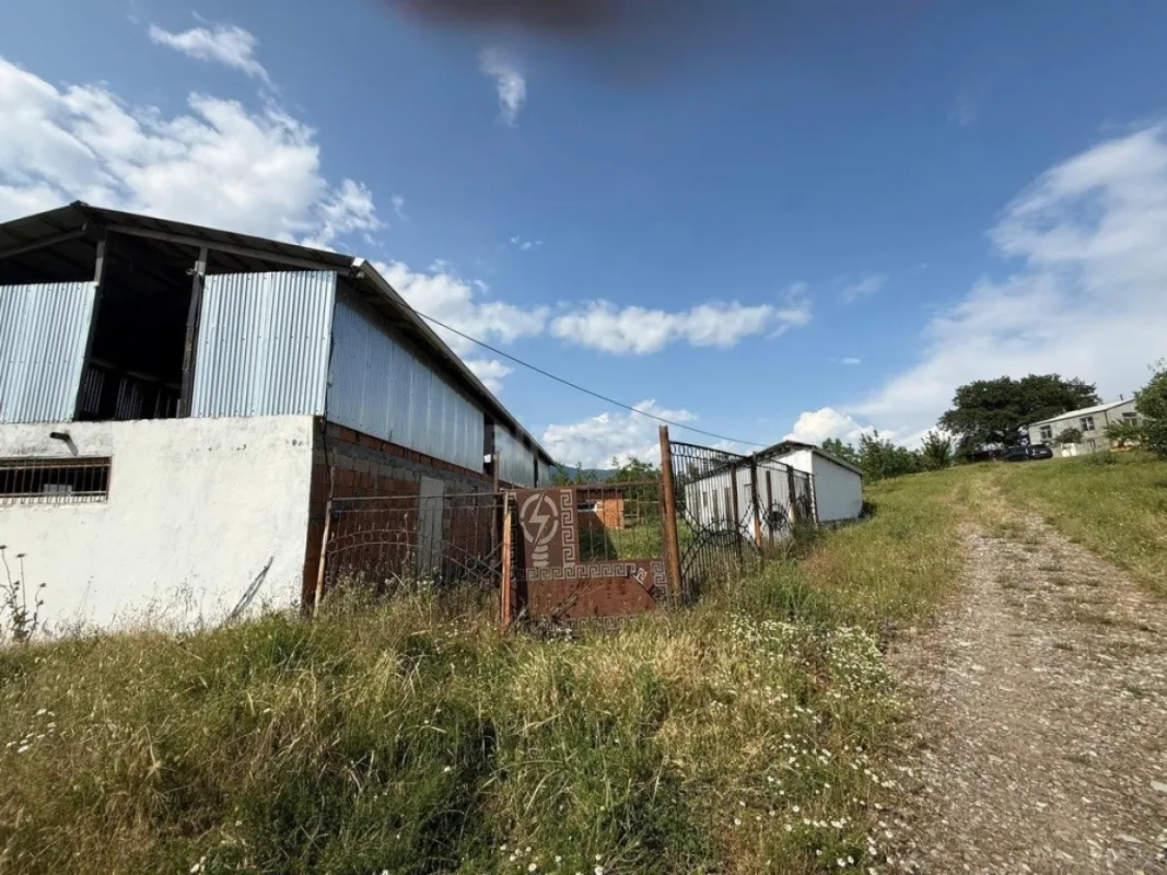 Satılır torpaq sahəsi 2000 m²