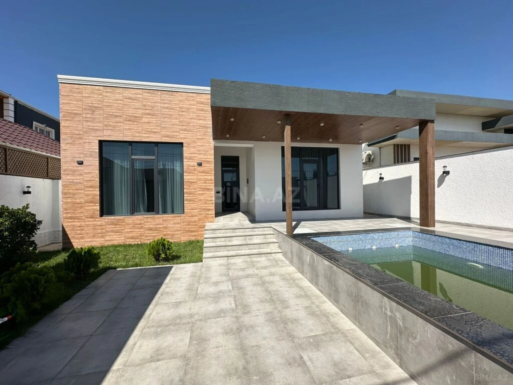 Satılır 4 otaqlı həyət evi 160 m²