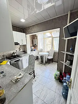 Satılır 3 otaqlı mənzil 85 m²