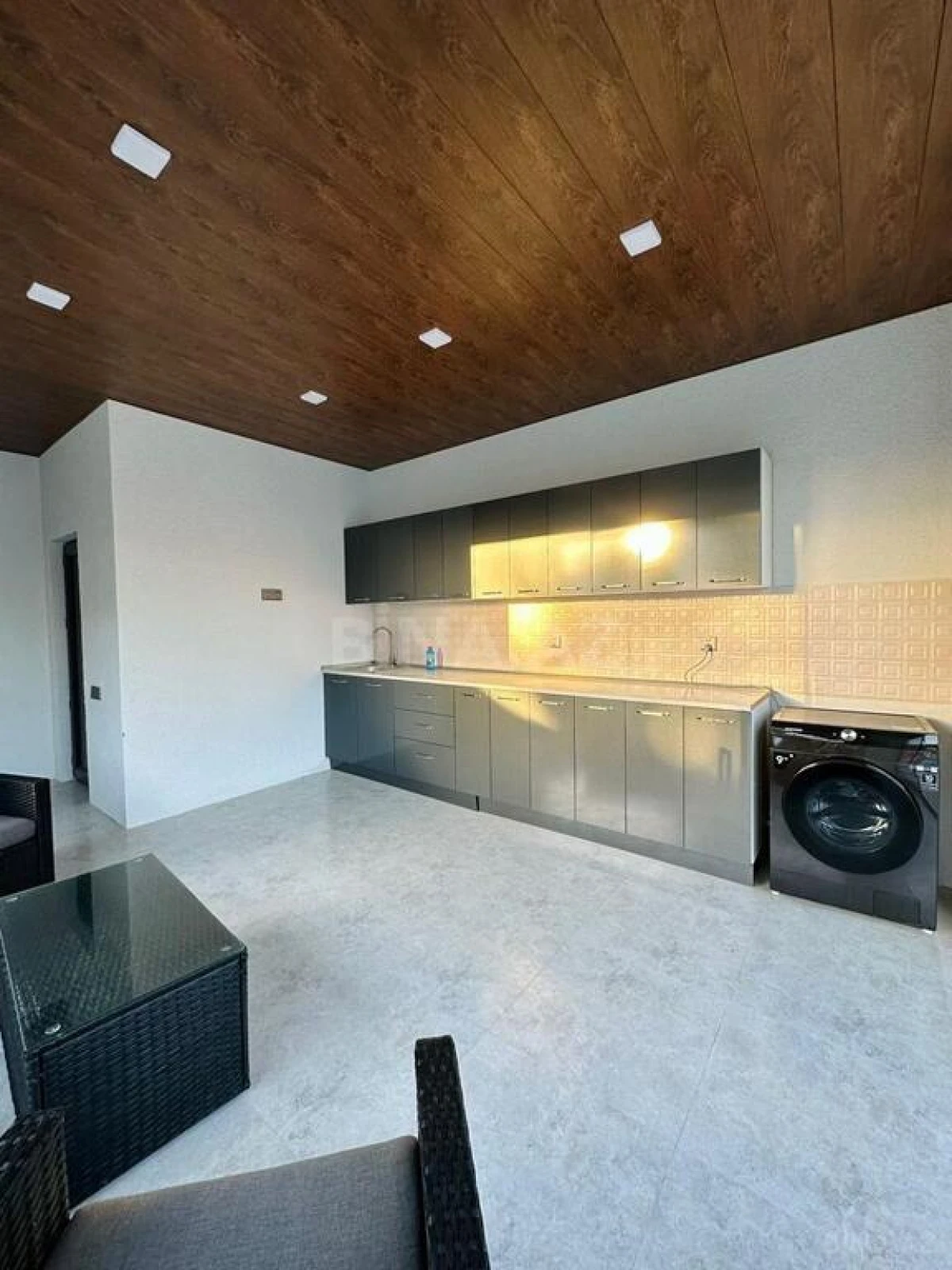 Satılır 4 otaqlı həyət evi 200 m²