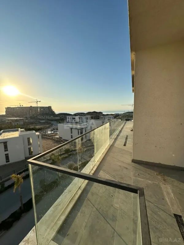 Satılır 2 otaqlı mənzil 85.7 m²