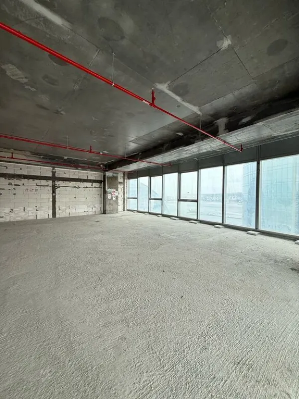 Satılır 3 otaqlı mənzil 172 m²