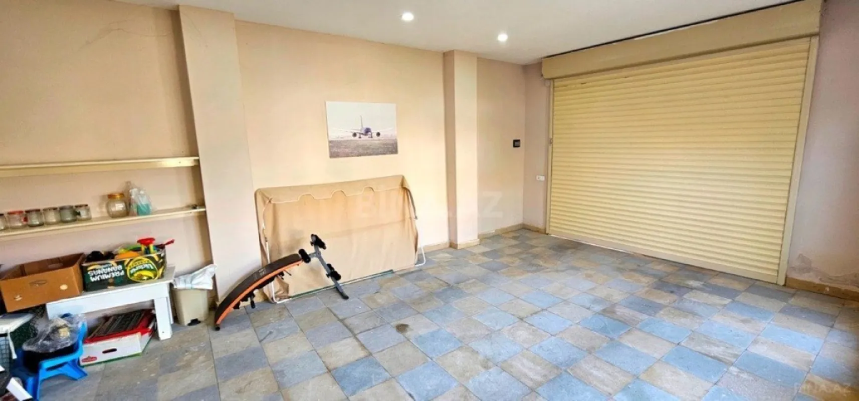 Satılır 5 otaqlı həyət evi 250 m²