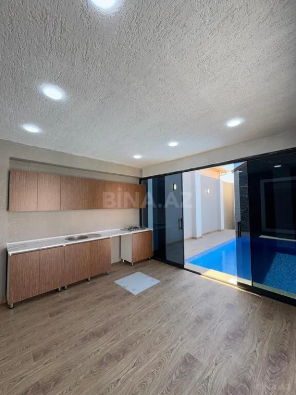 Satılır 4 otaqlı həyət evi 180 m²