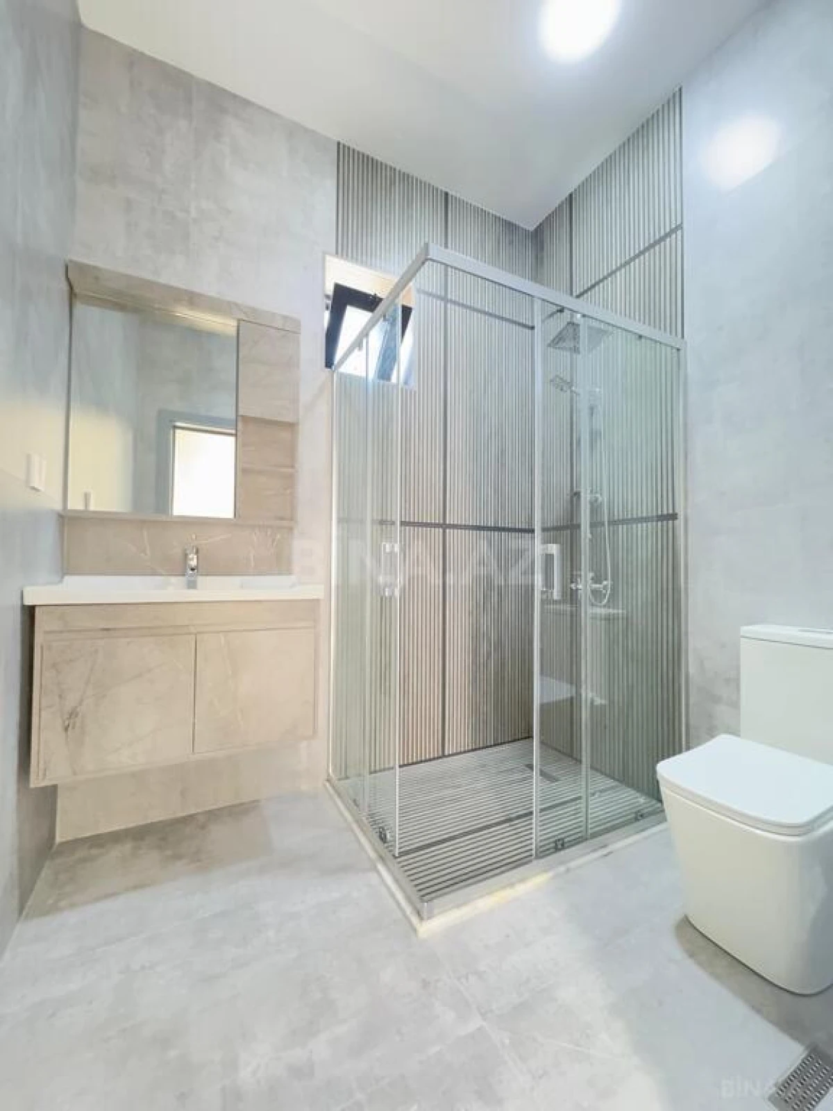 Satılır 4 otaqlı həyət evi 180 m²