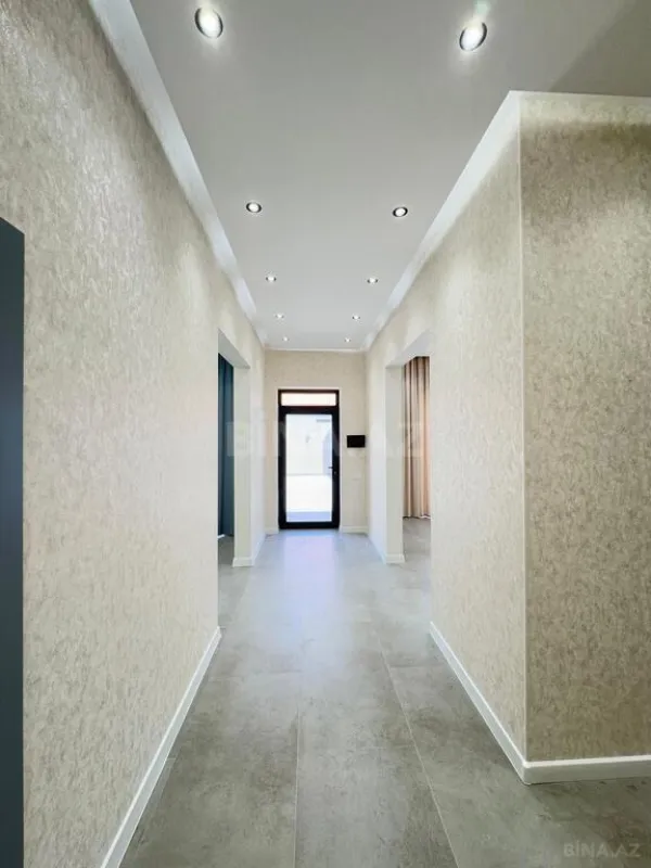 Satılır 4 otaqlı həyət evi 180 m²