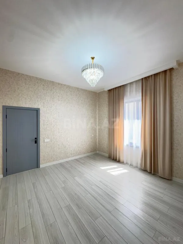 Satılır 4 otaqlı həyət evi 180 m²