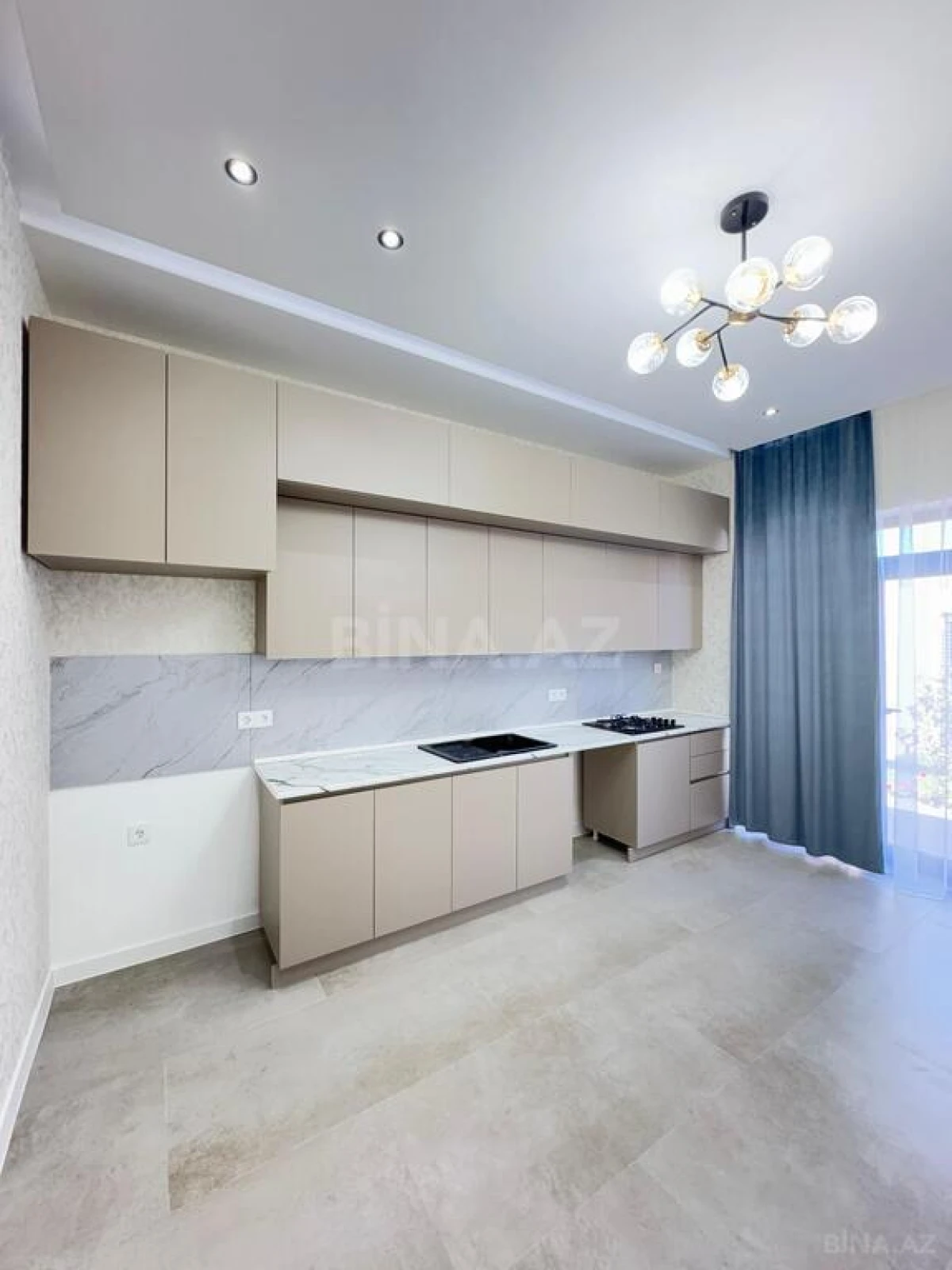 Satılır 4 otaqlı həyət evi 180 m²