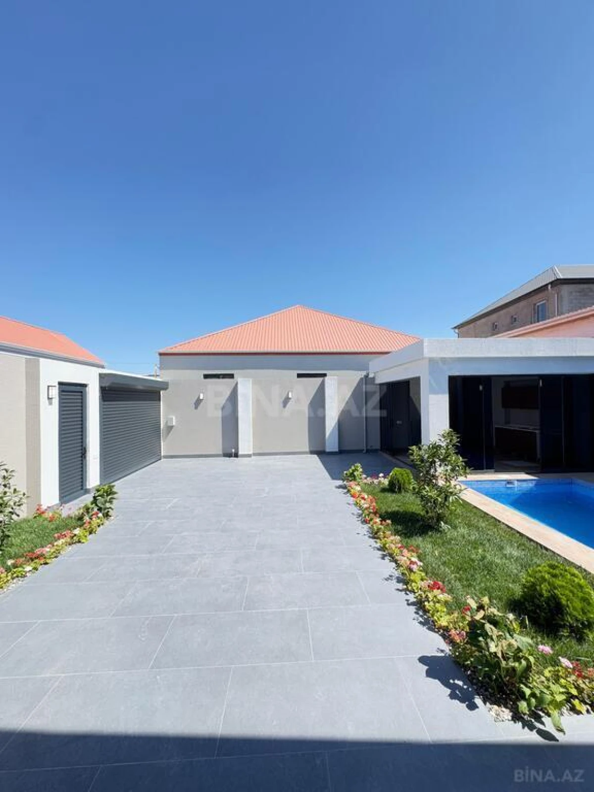 Satılır 4 otaqlı həyət evi 180 m²