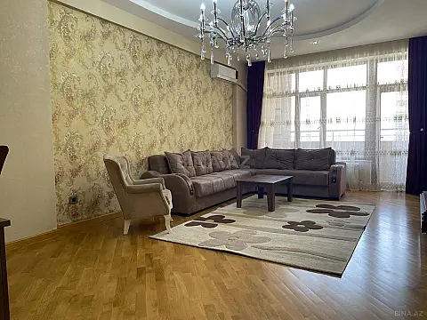 Kirayə verilir 3 otaqlı mənzil 145 m²