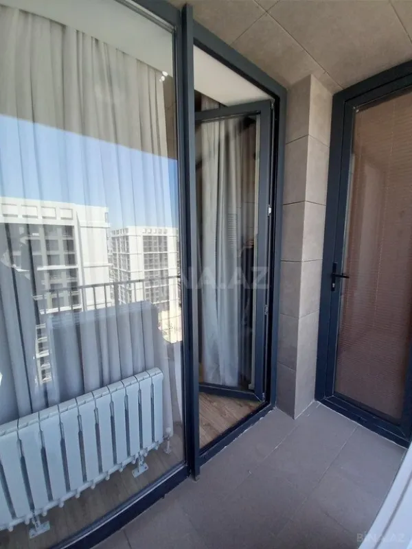 Satılır 2 otaqlı mənzil 79.3 m²