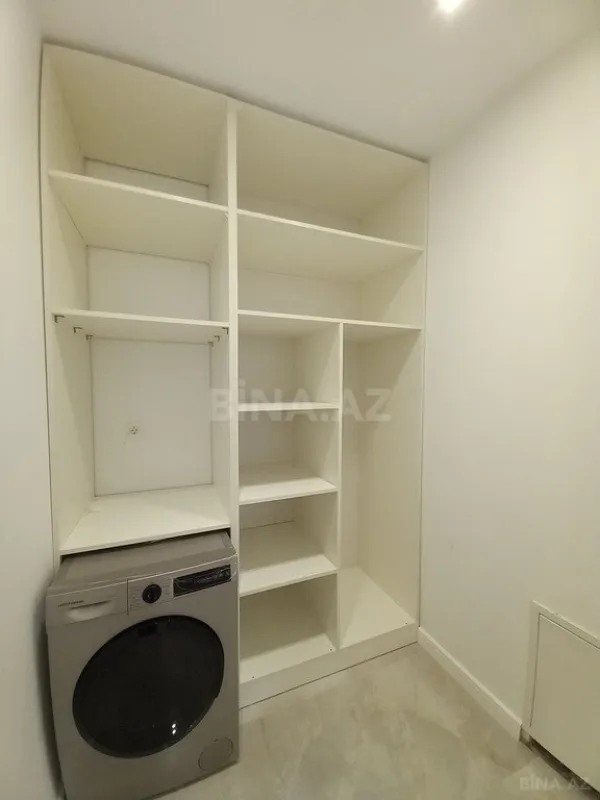 Satılır 2 otaqlı mənzil 79.3 m²