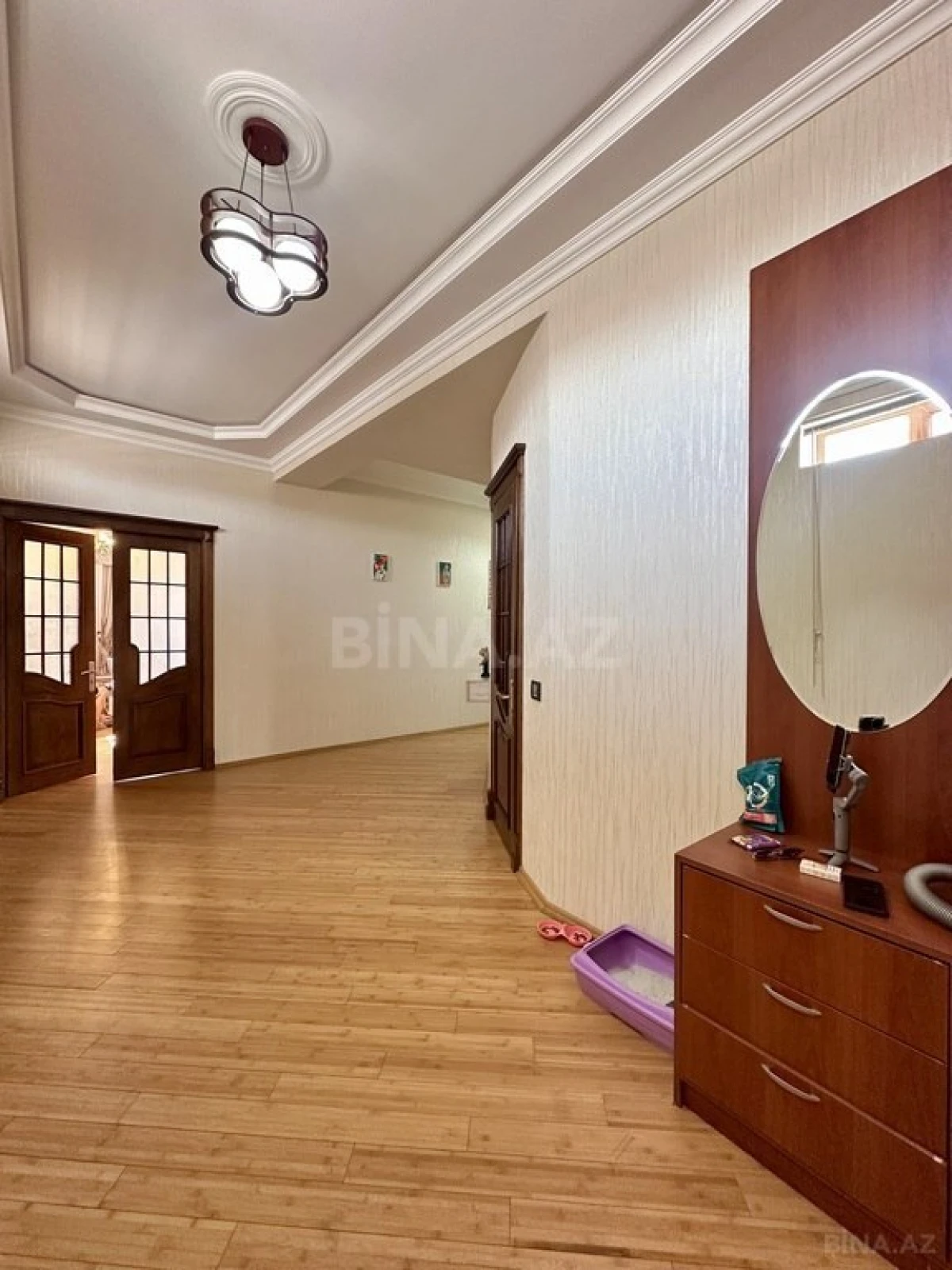 Satılır 3 otaqlı mənzil 150 m²