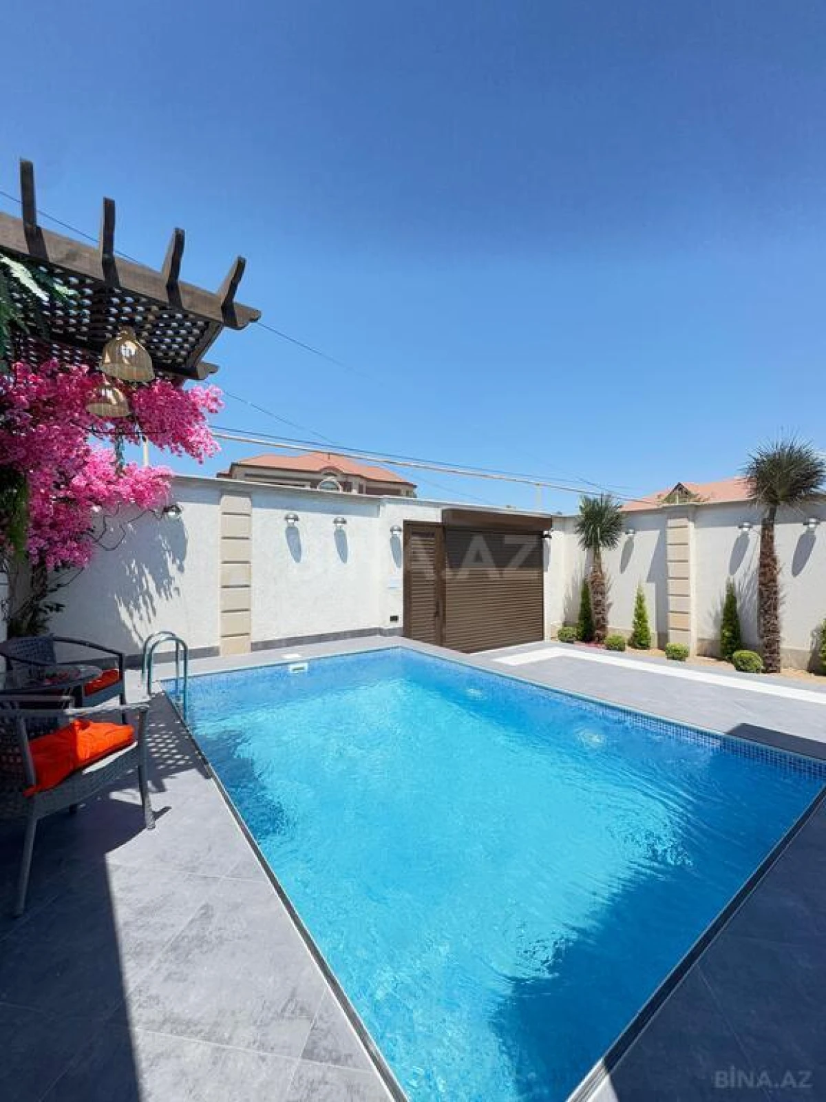 Satılır 4 otaqlı həyət evi 160 m²