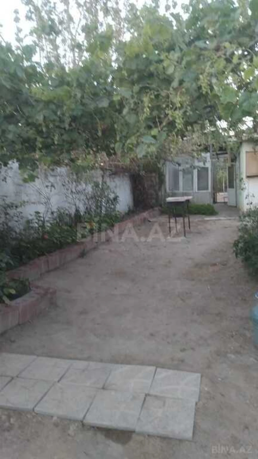 Satılır 7 otaqlı həyət evi 180 m²