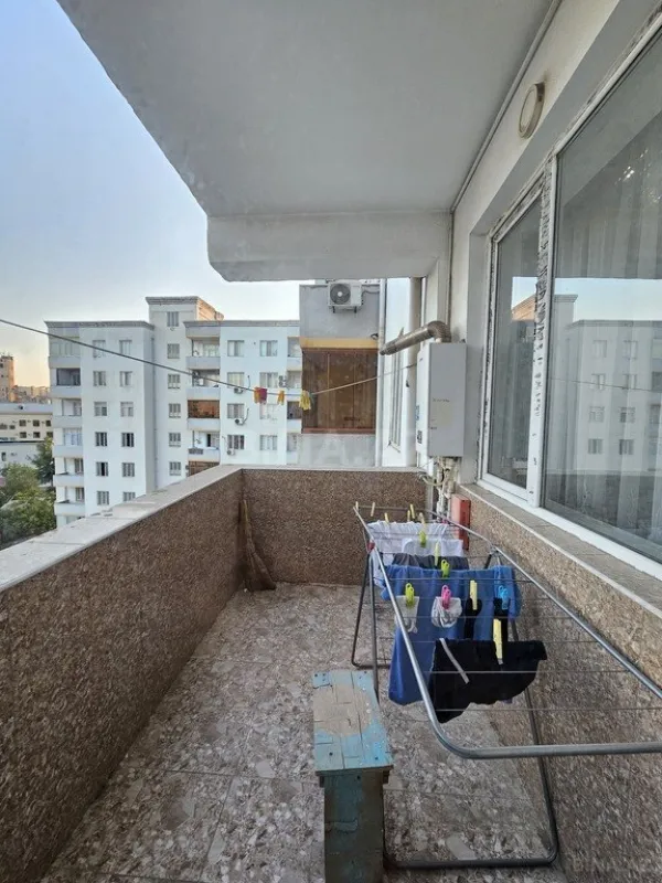 Satılır 3 otaqlı mənzil 112 m²