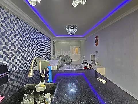 Satılır 3 otaqlı mənzil 112 m²