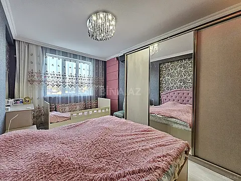 Satılır 3 otaqlı mənzil 112 m²