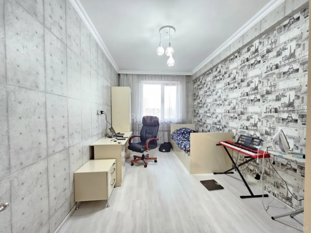 Satılır 3 otaqlı mənzil 112 m²