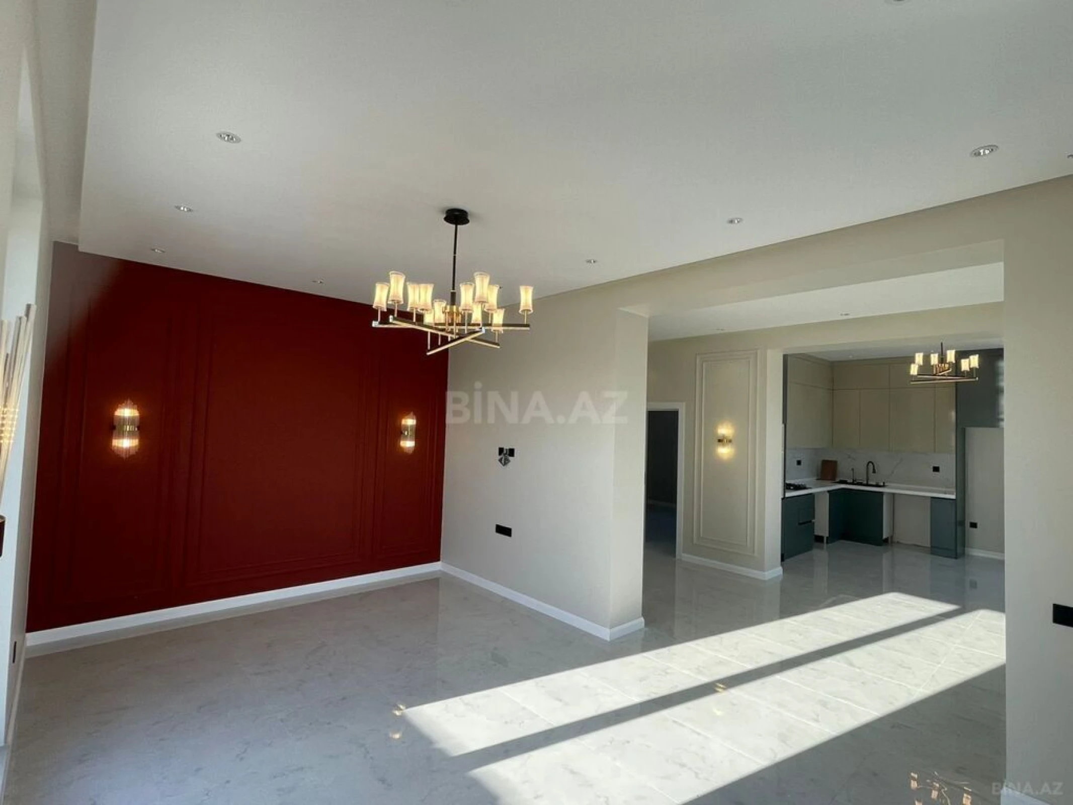 Satılır 5 otaqlı həyət evi 250 m²