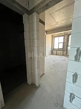 Satılır 3 otaqlı mənzil 140 m²