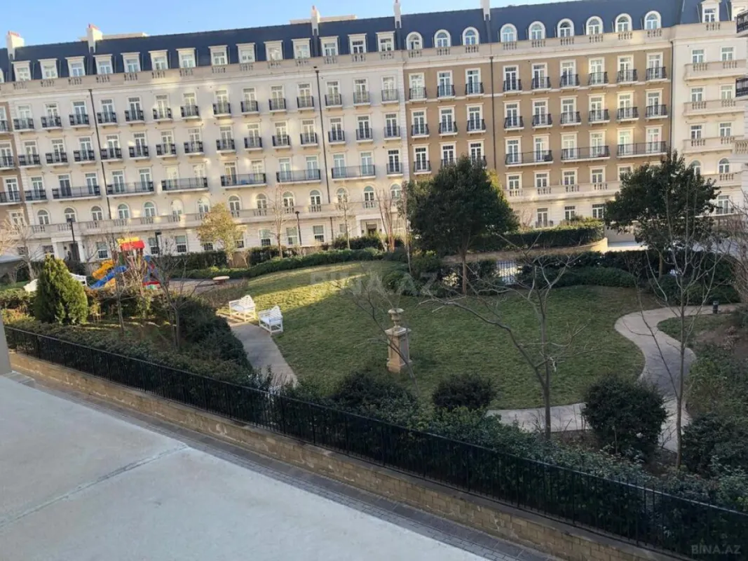 Kirayə verilir 2 otaqlı mənzil 65 m²