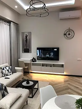 Kirayə verilir 2 otaqlı mənzil 65 m²