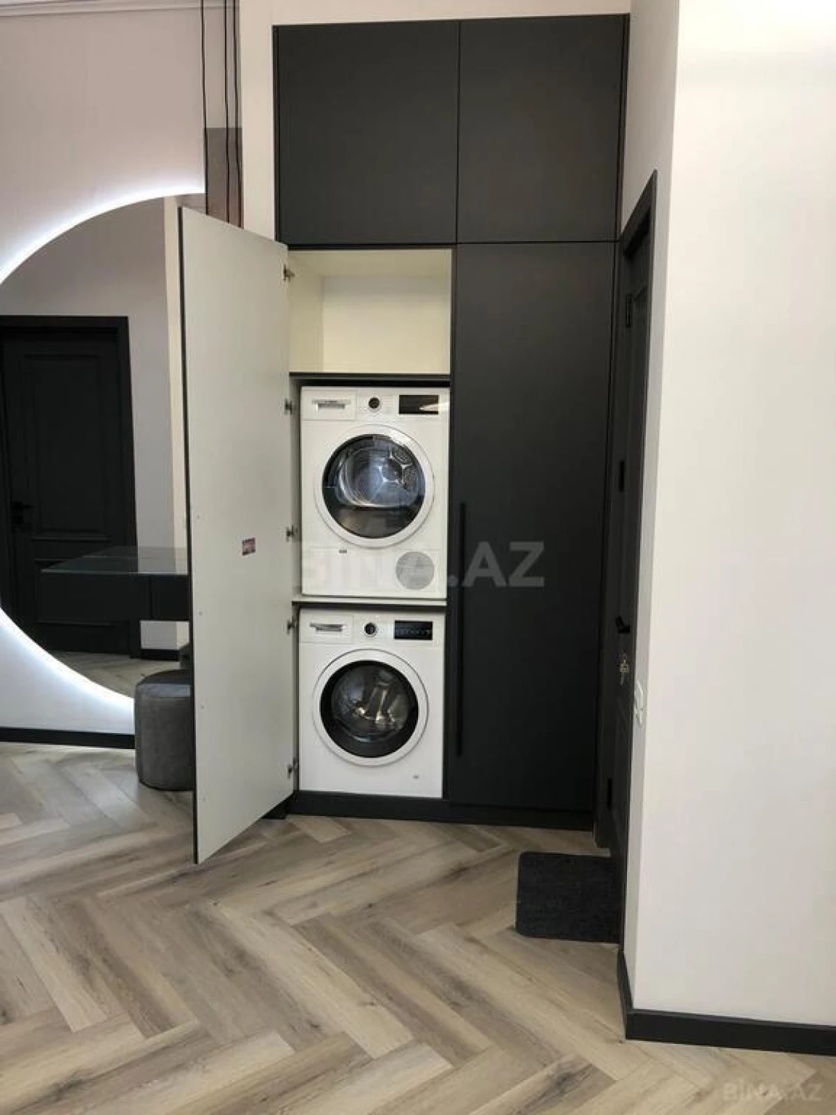 Kirayə verilir 2 otaqlı mənzil 65 m²