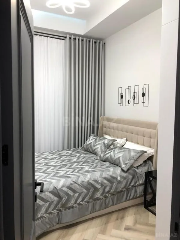 Kirayə verilir 2 otaqlı mənzil 65 m²