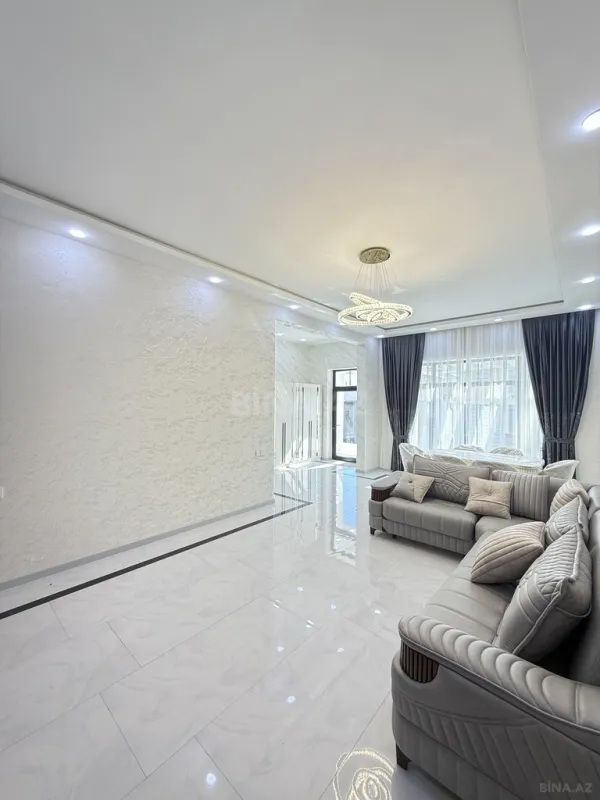 Satılır 4 otaqlı həyət evi 160 m²