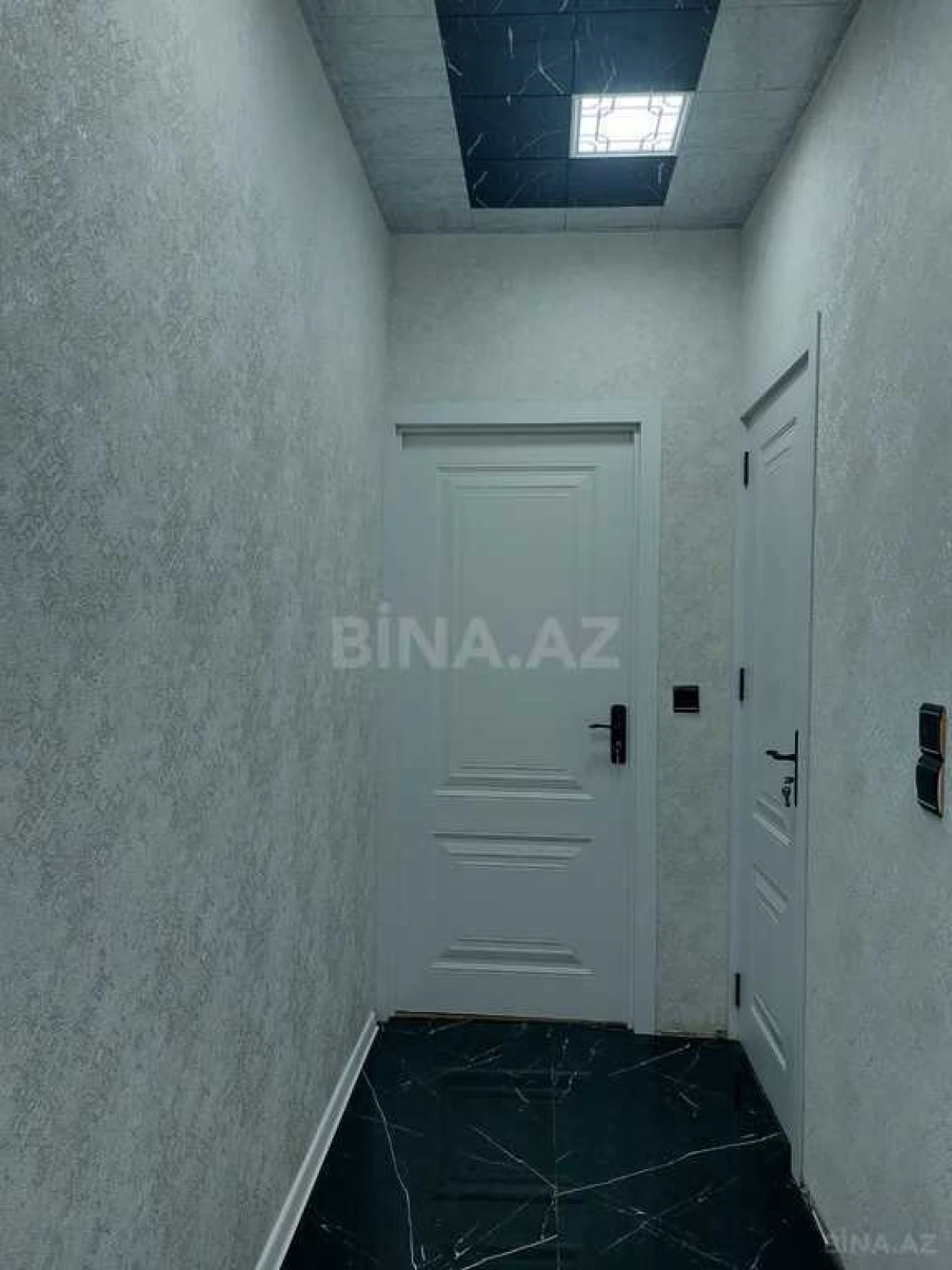 Satılır 2 otaqlı mənzil 58 m²