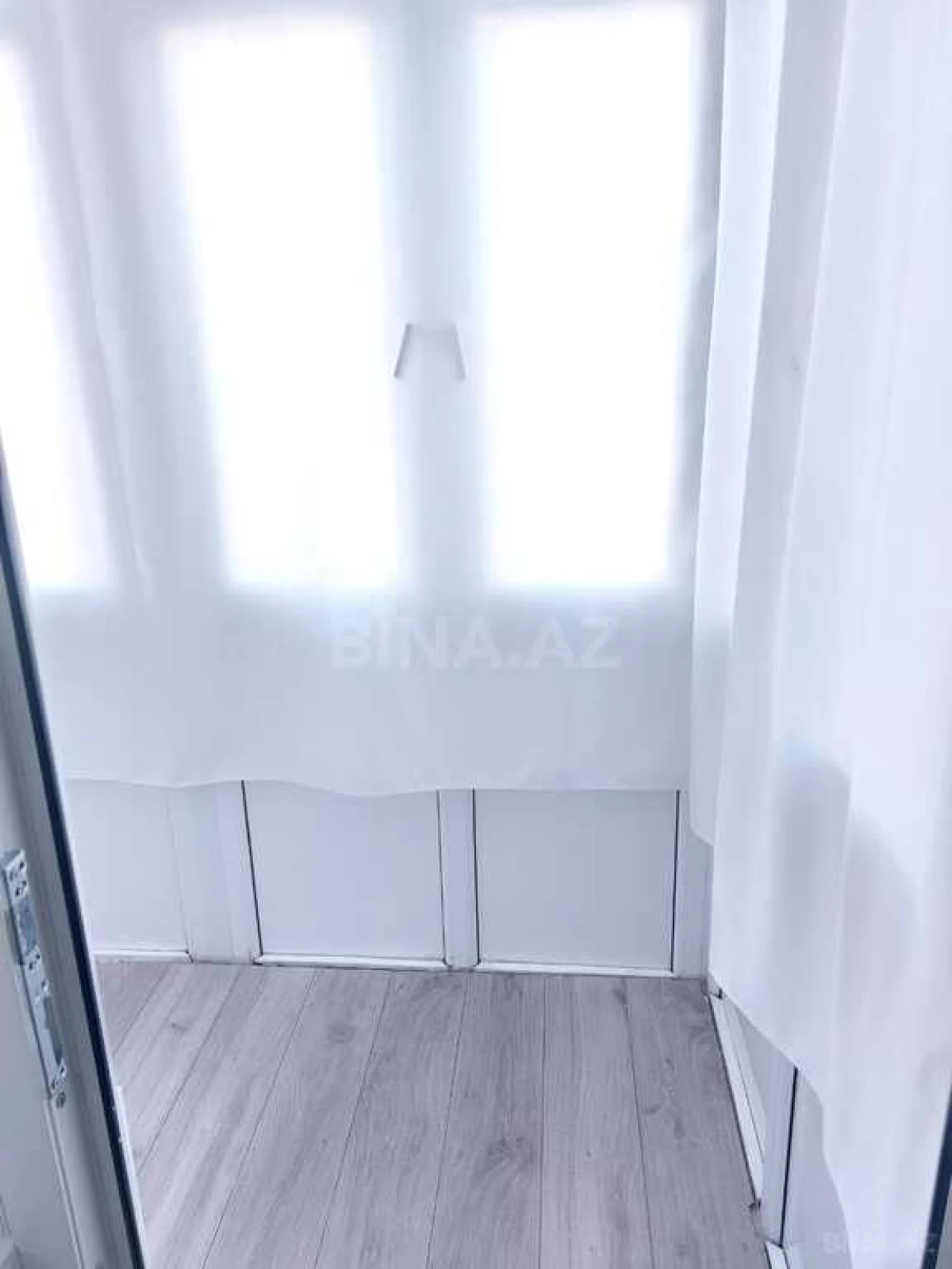 Satılır 2 otaqlı mənzil 58 m²