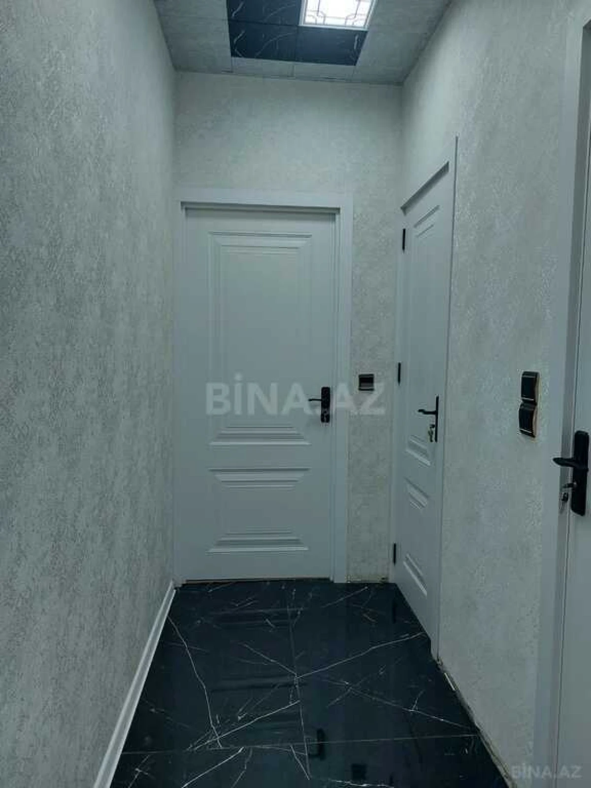 Satılır 2 otaqlı mənzil 58 m²