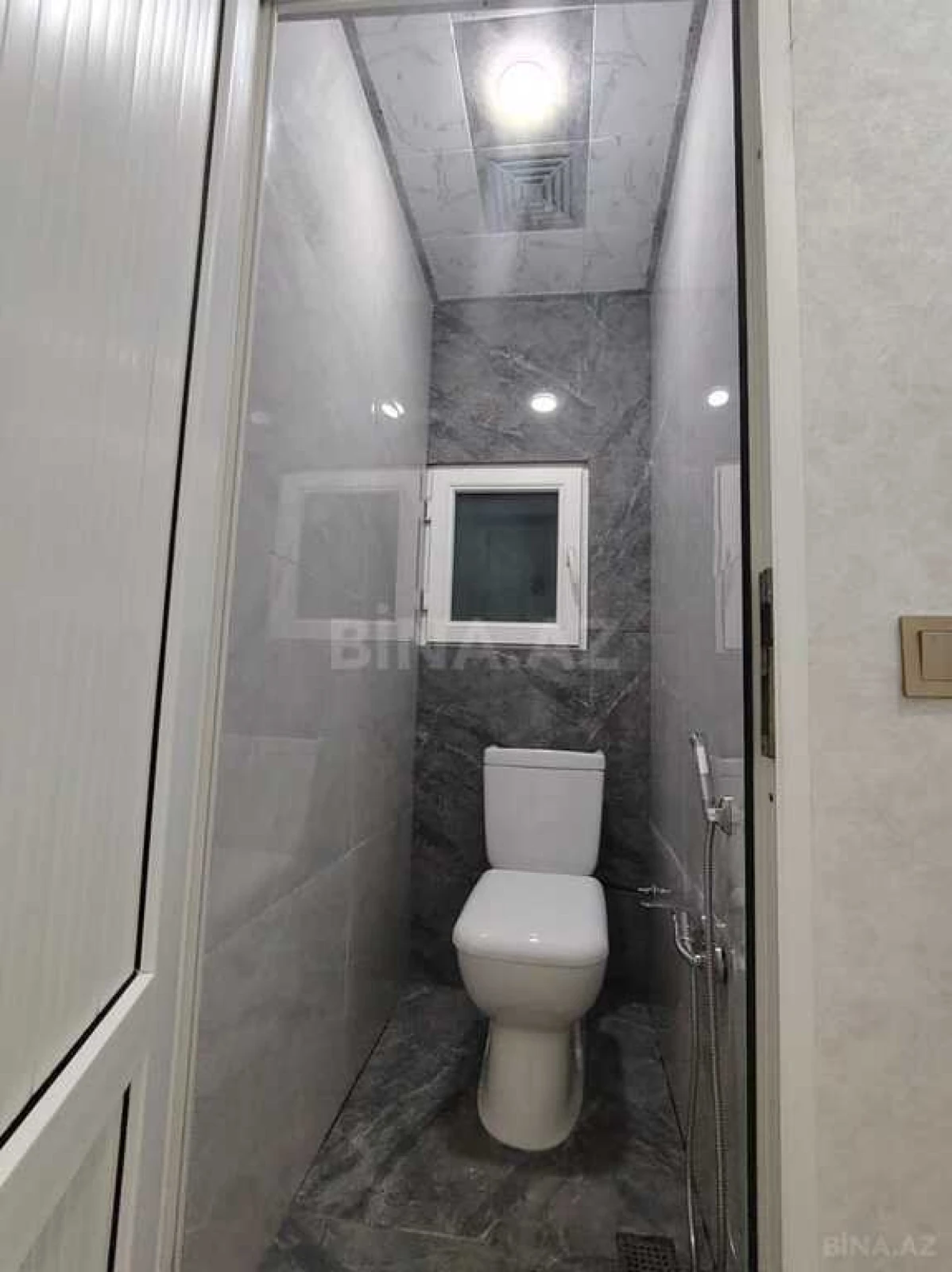 Satılır 2 otaqlı mənzil 55 m²