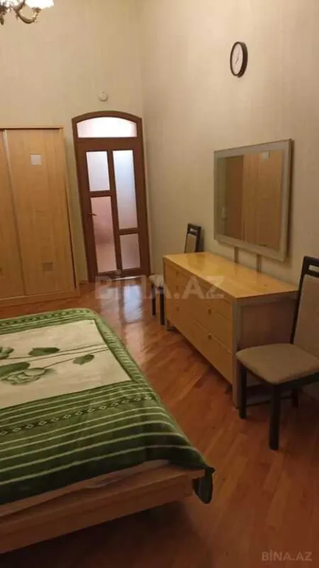 Satılır 2 otaqlı mənzil 62 m²