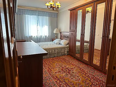 Satılır 5 otaqlı mənzil 110 m²