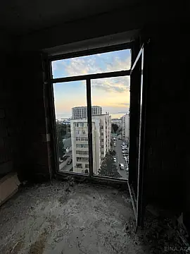 Satılır 2 otaqlı mənzil 74 m²