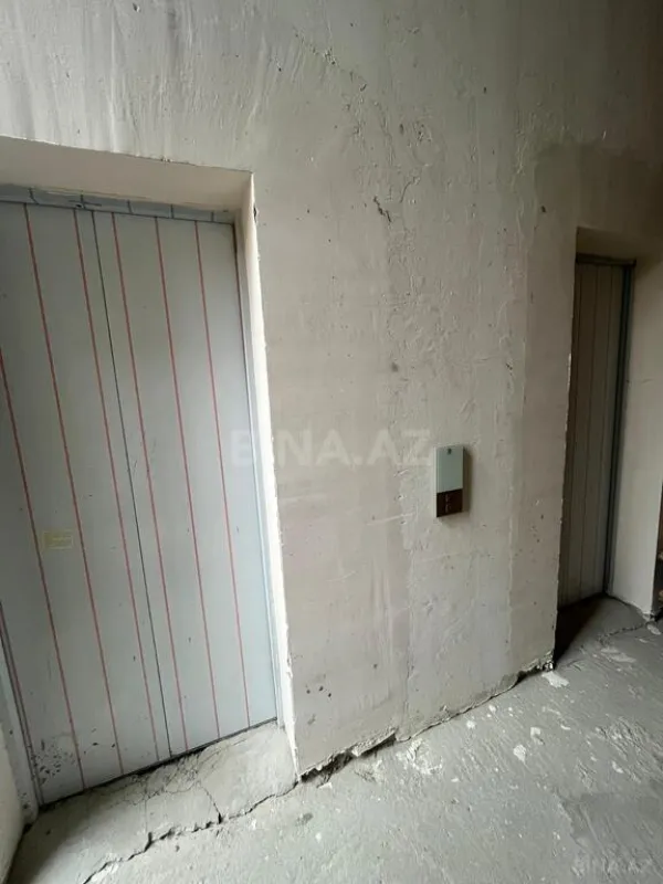 Satılır 2 otaqlı mənzil 74 m²