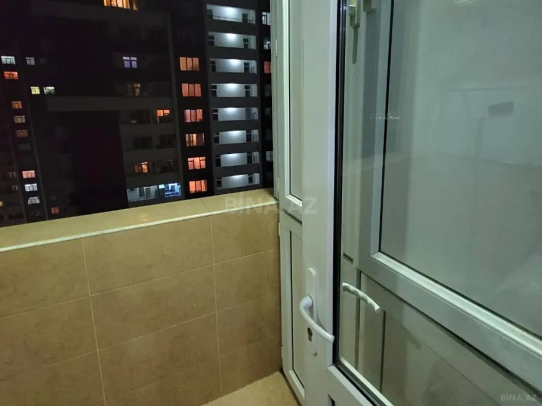 Satılır 3 otaqlı mənzil 106 m²