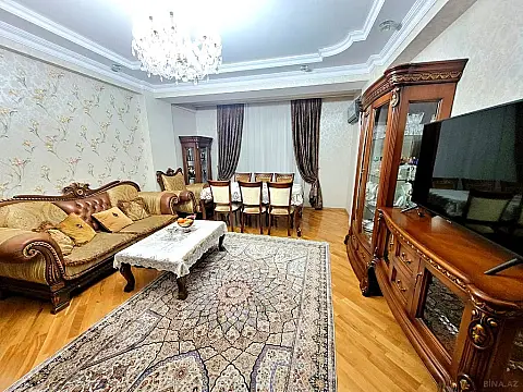 Satılır 3 otaqlı mənzil 106 m²