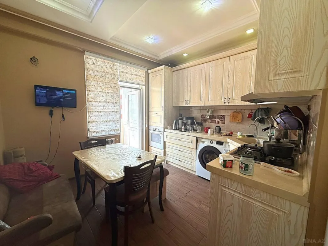 Satılır 3 otaqlı mənzil 106 m²