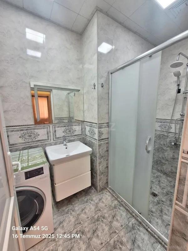 Satılır 3 otaqlı mənzil 100 m²