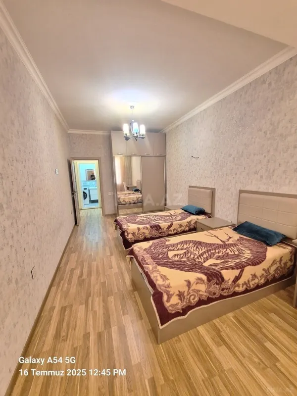 Satılır 3 otaqlı mənzil 100 m²