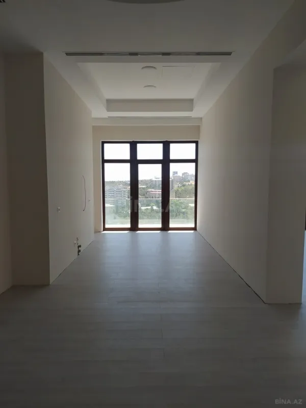 Kirayə verilir 15 otaqlı ofis 800 m²