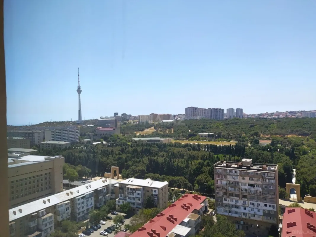 Kirayə verilir 15 otaqlı ofis 800 m²