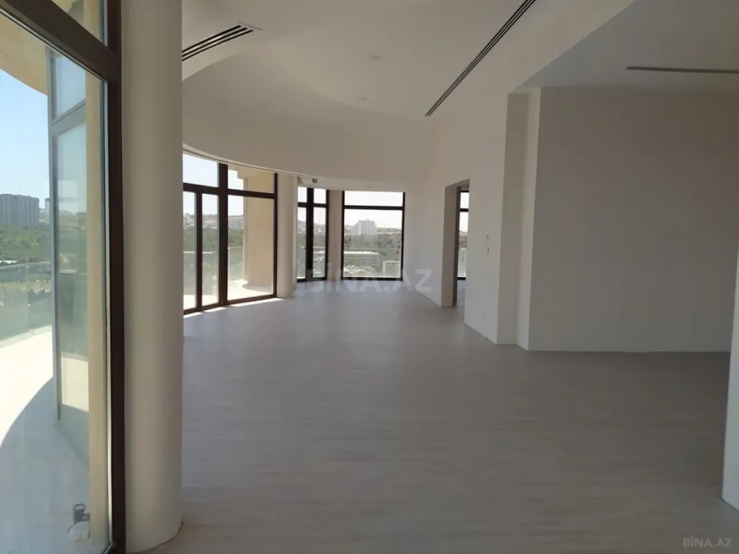 Kirayə verilir 15 otaqlı ofis 800 m²